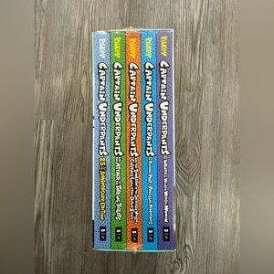 Captain Underpants Book Spine Set - Colorful Collection